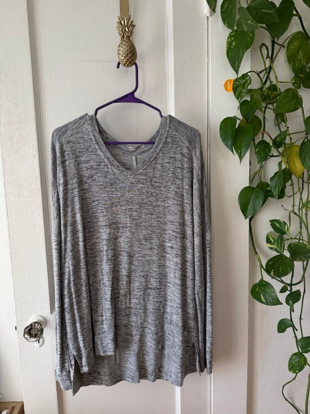 TEK GEAR Dry TEK women’s size medium gray long sleeve top